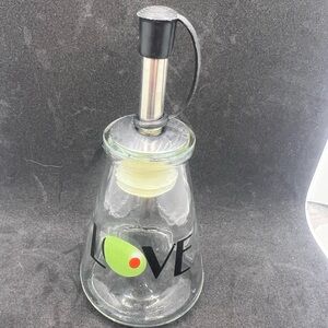 Glass Oil Dispenser with LOVE Design